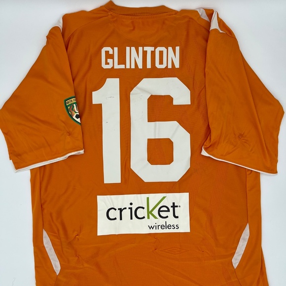 Team Signed Player Issue Glinton #16 Carolina Railhawks 2009/2010 NASL Jersey - Picture 1 of 8